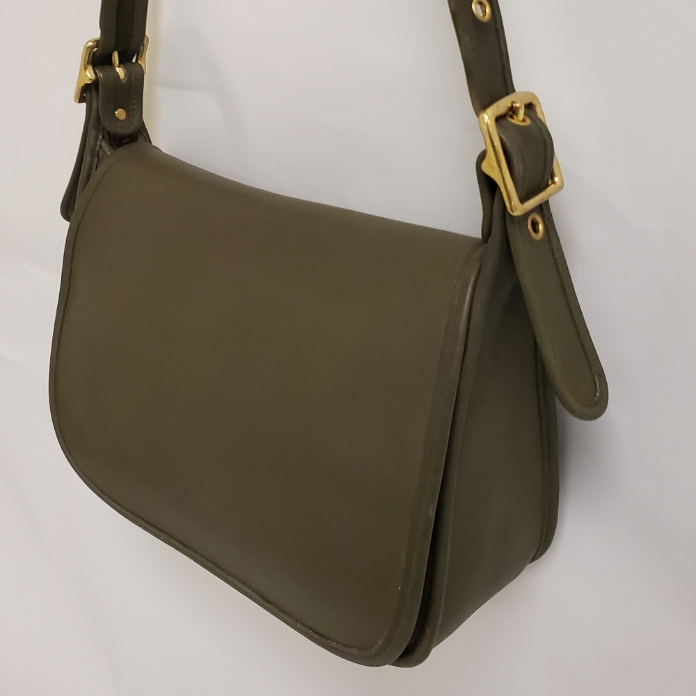 Vintage Coach Patricia's Legcy in rare green color